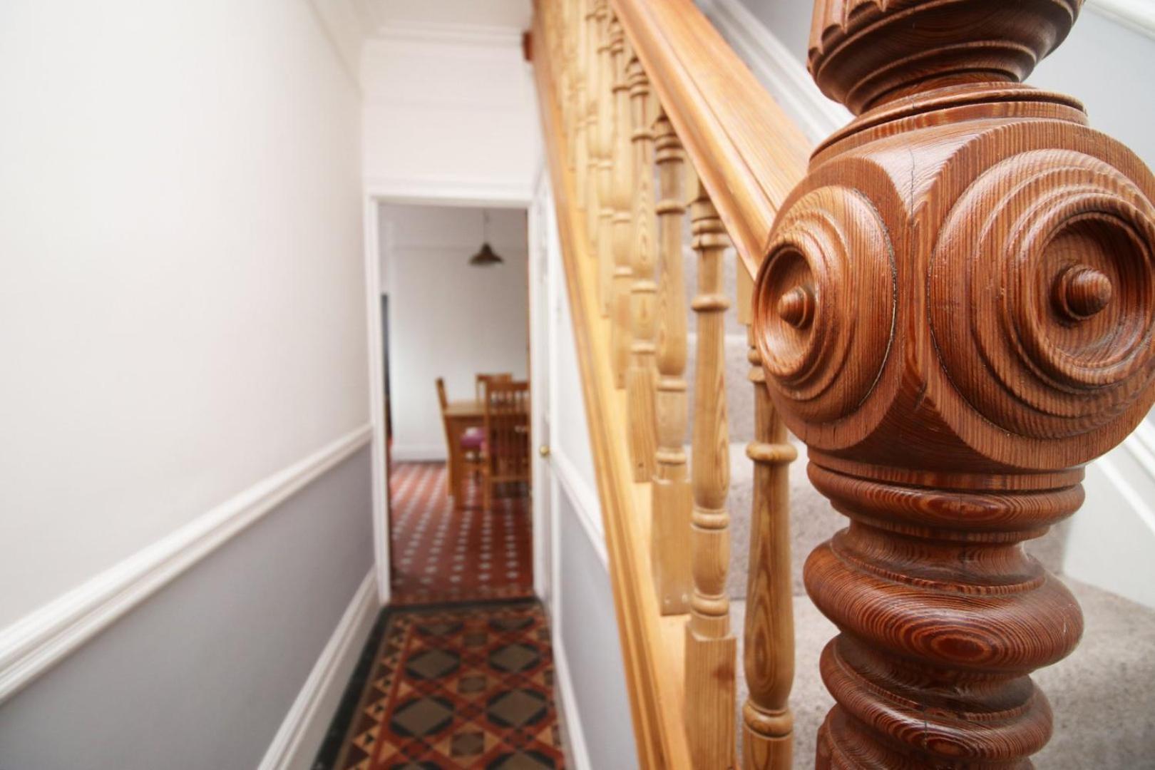 Apartment Quiet And Spacious 3 Bedroom Cardiff